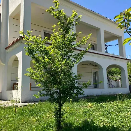 Case de vacanță Elena's And Evie's